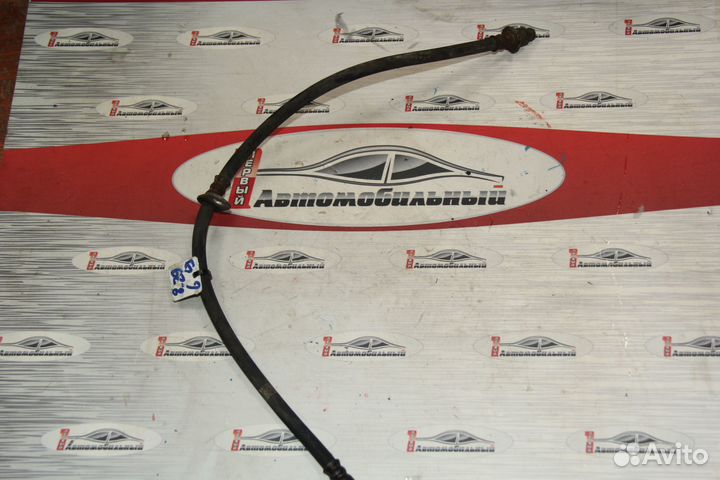 Тормозной шланг перед c Toyota Noah AZR60G 1AZ-FSE