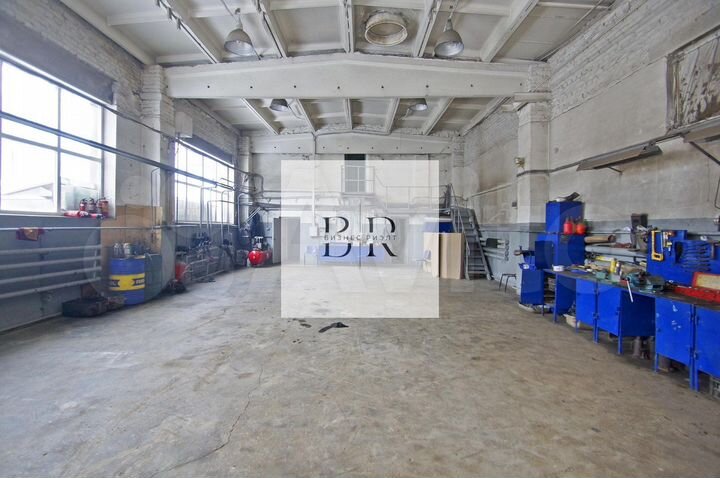 Производство Склад Теплое Фура заходит Офис 430 м²