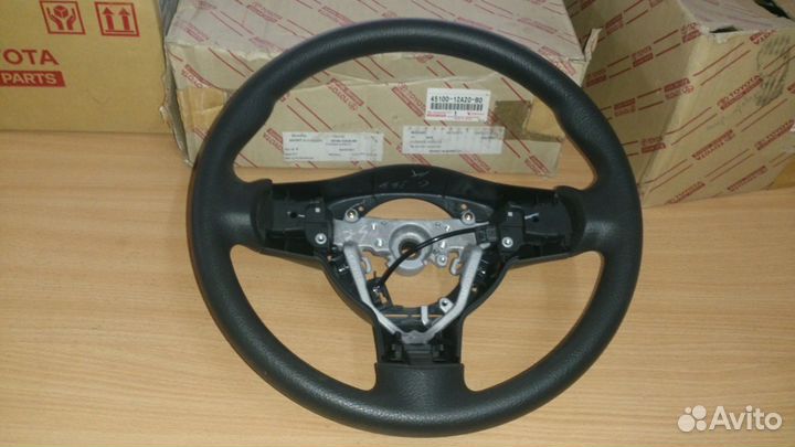 Рулевое колесо toyota 4510012A20B0