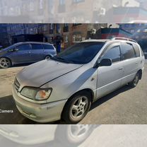 Toyota Picnic 2.2 MT, 2000, 500 000 км, с пробегом, цена 300 000 руб.