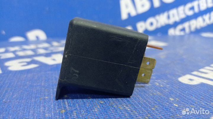 Реле ABS Opel Vectra A седан 1990