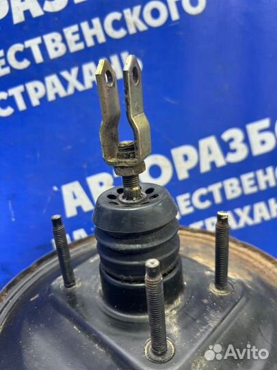 Тормозной вакуум Nissan Almera N15 седан 1999