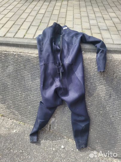 Гидрокостюм для серфинга
