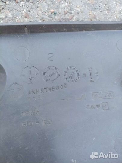 Jeep Grand Cherokee жабо