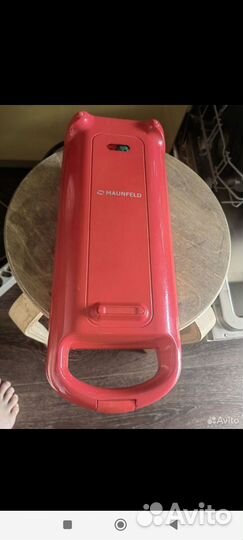 Электро вафельница Maunfeld