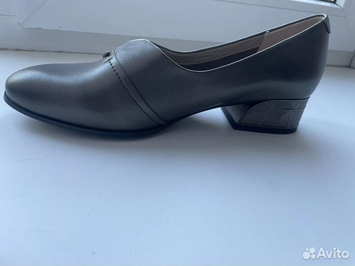 Продам обувь
