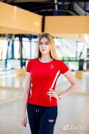 Тренер по гимнастике и растяжке судья