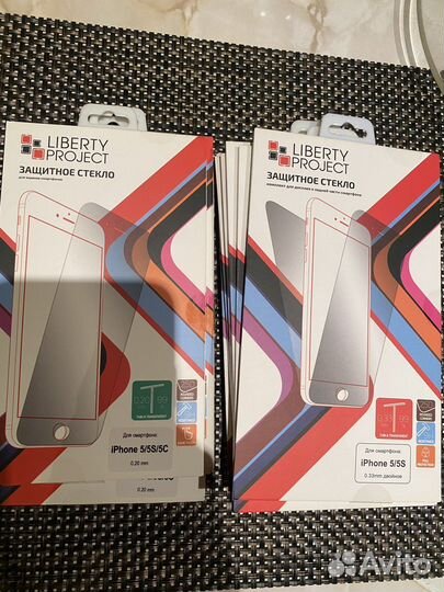 Защитное стекло для iPhone 5/5s/5C/SE ударопрочное