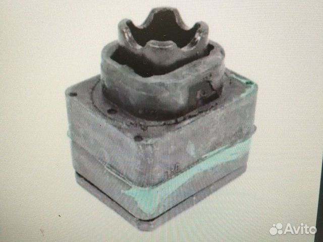 Опора подрамника, нижняя передняя