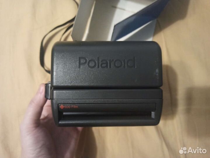 Плёночный фотоаппарат Polaroid 636