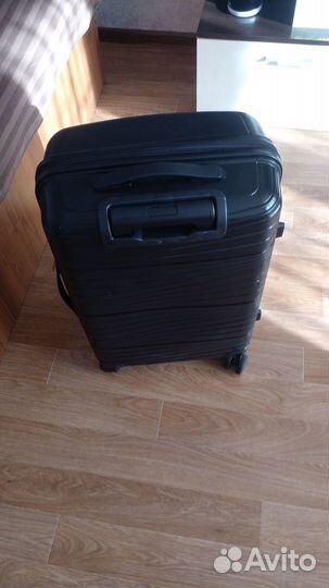 Чемодан на колесах бу