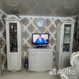 Белый шкаф минеральные воды