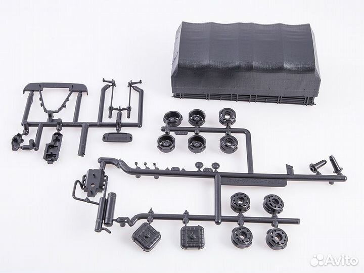 Сборная модель Tatra 148 VNM бортовой (Татра)