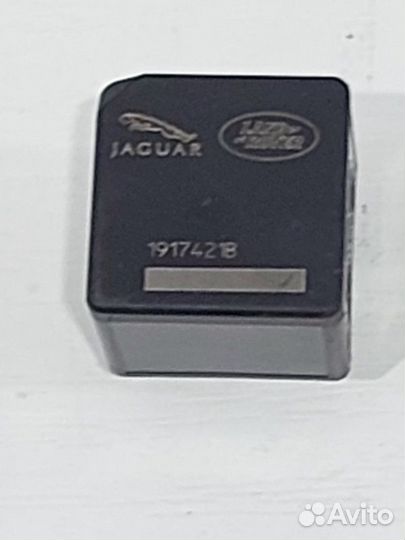 Реле Land Rover Range Rover Sport 2 L494