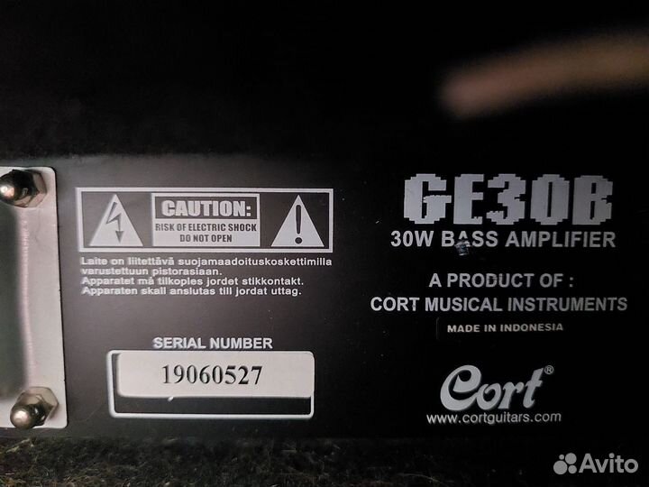 Cort GE30B