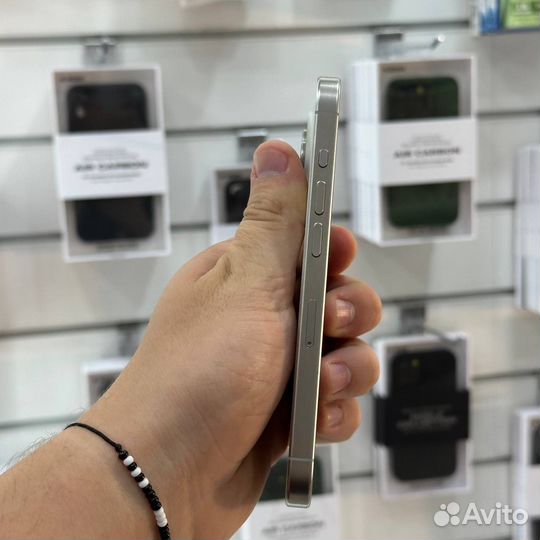 iPhone 15 Pro, 256 ГБ