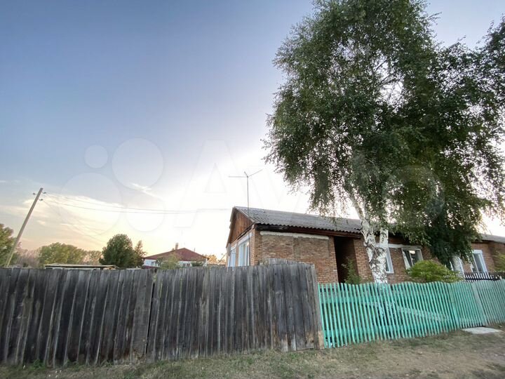 Коттедж 80 м² на участке 7 сот.