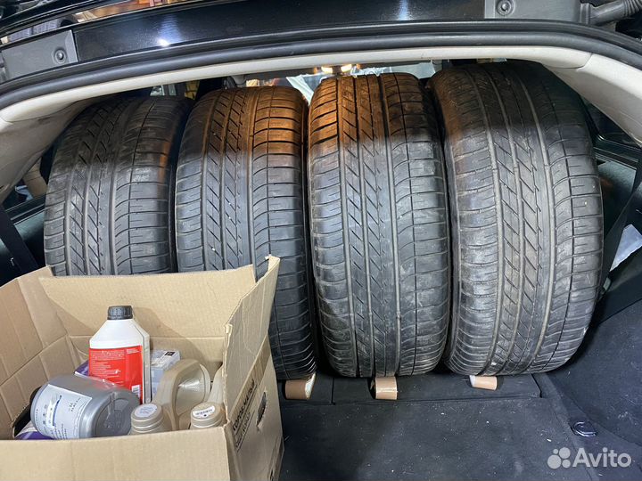 Оригинальные колеса R18 мерседес с шинами goodyear