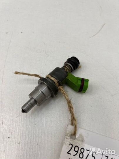 Форсунка топливная Toyota Noah AZR65G 1azfse 2002