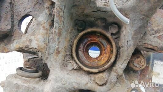 Ступица задняя правая toyota RAV 4 ZSA3 (KML08NX01