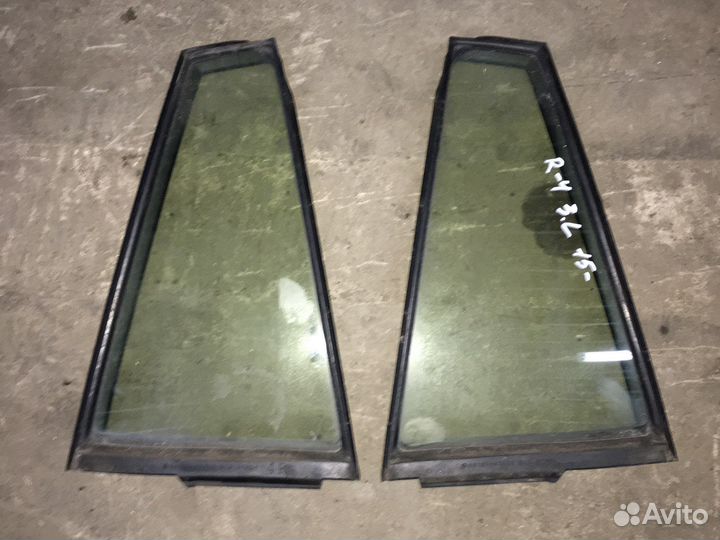 Форточка двери задняя левая Toyota RAV4 2015г