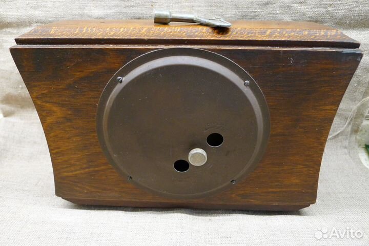 Часы механические Весна, на ходу, с ключом