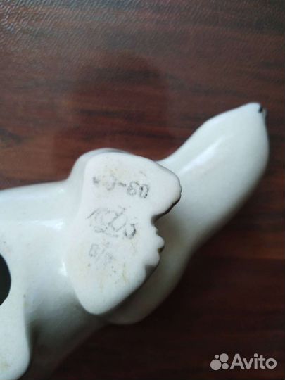 Фарфоровая статуэтка