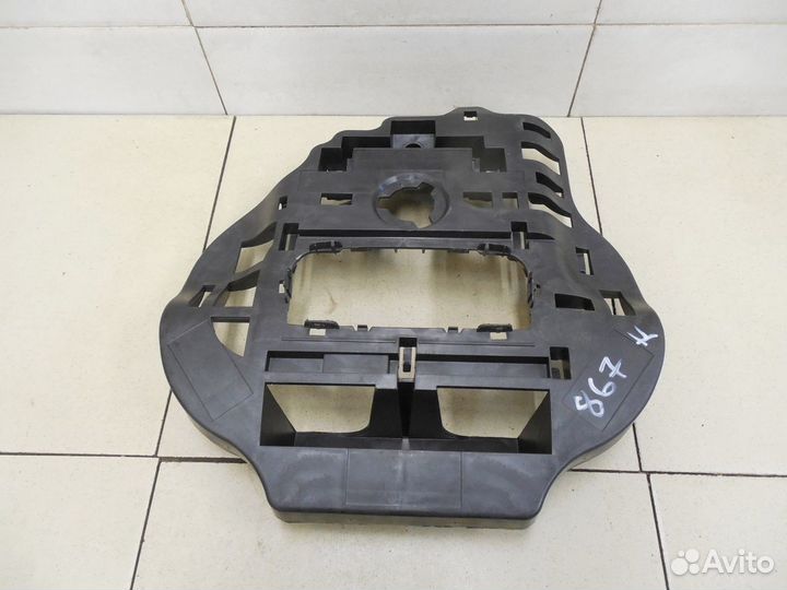 Кронштейн (сопут. товар) Megane III 2009-2016