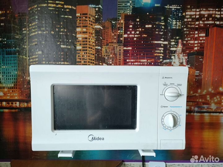 Микроволновая печь Midea