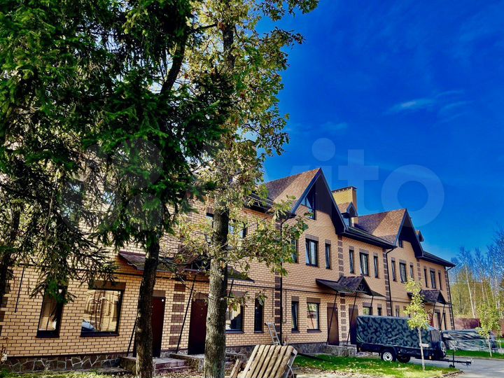 3-к. квартира, 198 м², 3/3 эт.