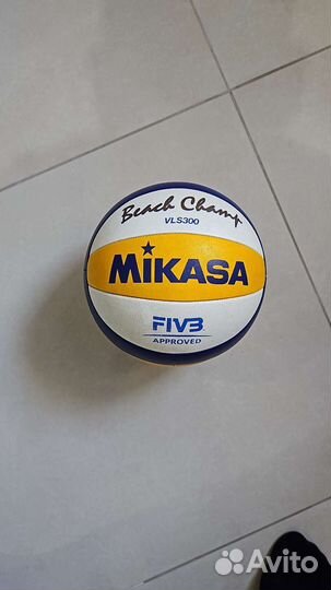 Волейбольный мяч Mikasa VLS300