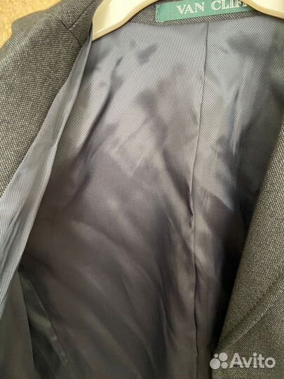 Костюм школьный