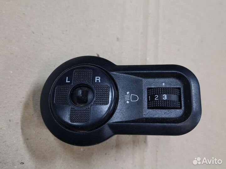 Блок управления зеркалами Kia Spectra 2002-2009