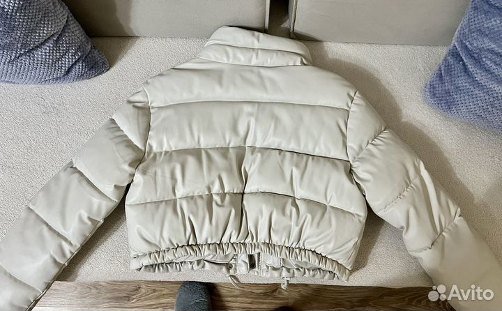 Куртка женская кожанная Bershka