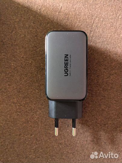 Зарядное устройство Ugreen GaN fast charger 65 w