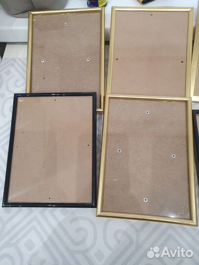 Рамки для фото и картин