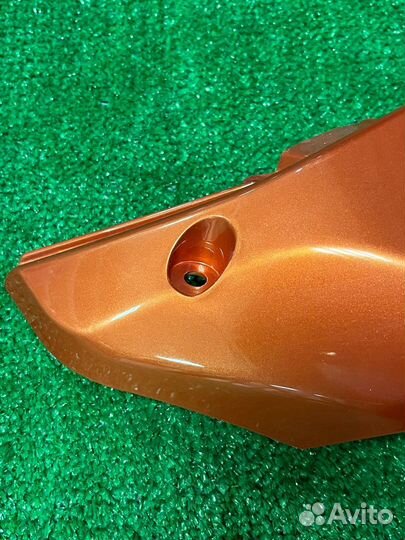 RAN3082 Облицовка бензобака верхняя левая