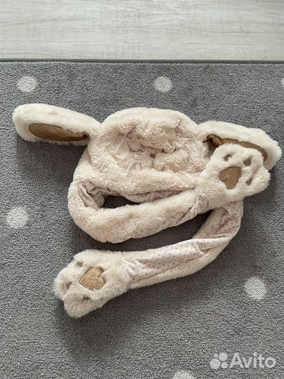 Шапка с двигающимися ушами