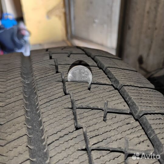 Bridgestone Blizzak VRX 205/55 R16