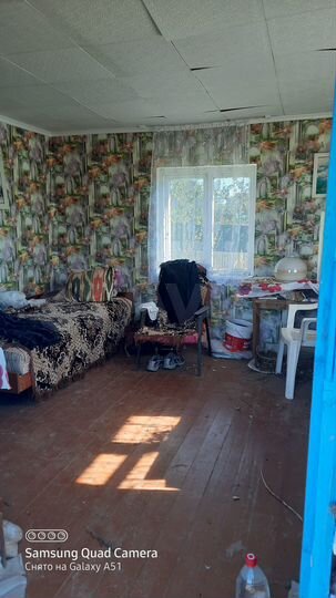 Дом 16 м² на участке 4 сот.