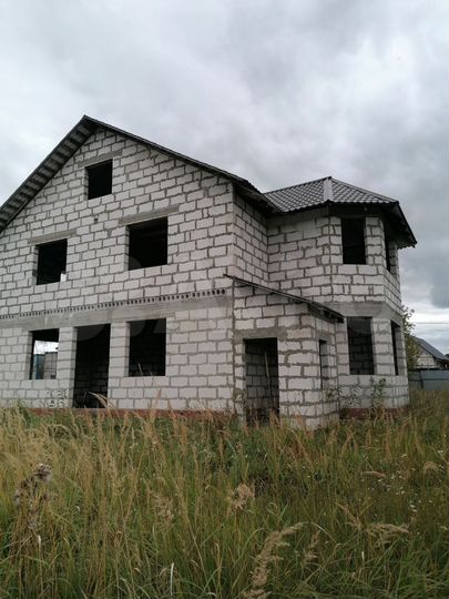 Дом 220 м² на участке 9,3 сот.