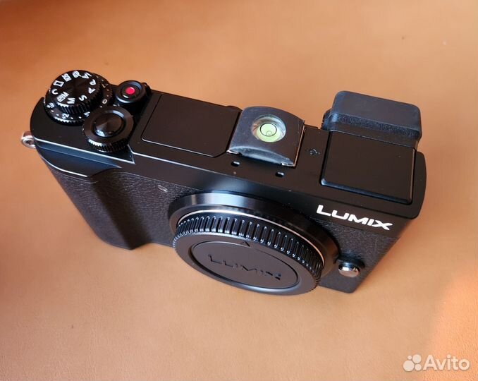 Panasonic lumix GX9