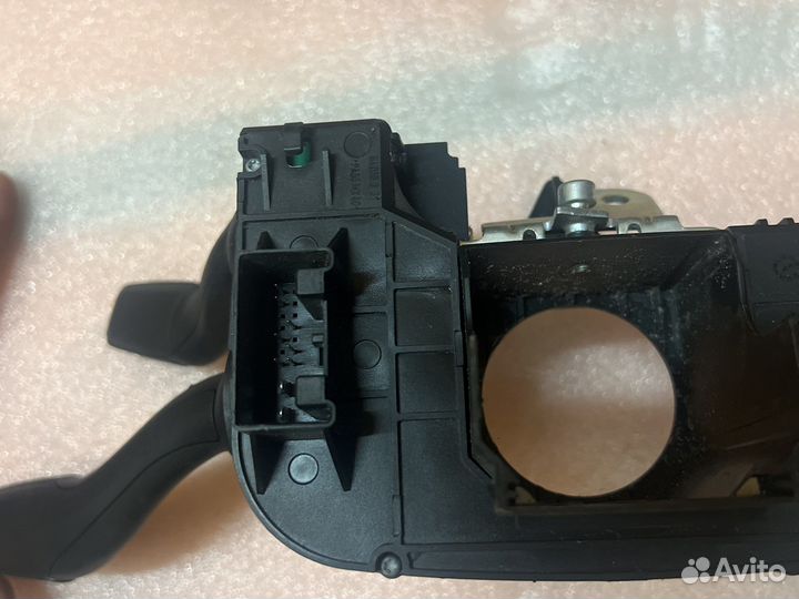 Подрулевой переключатель Audi Q7 A8