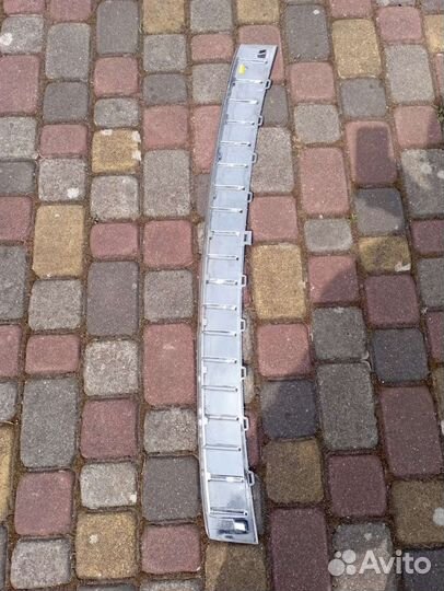 VW Tuareg 7P Хром заднего бампера оригинал