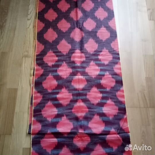 Узбекский хлопковый икат ручного ткачества