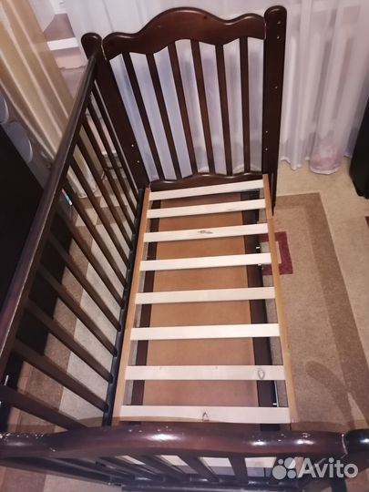 Отдам бесплатно детскую кроватку
