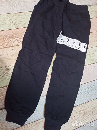 Спортивный костюм новый