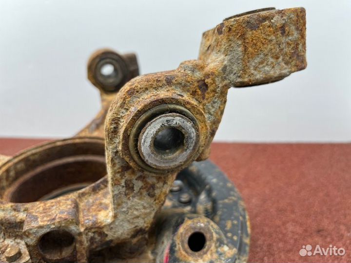 Кулак задний правый Renault Duster 2015-2019 F4R