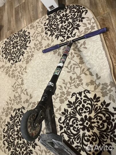 Трюковой самокат парк