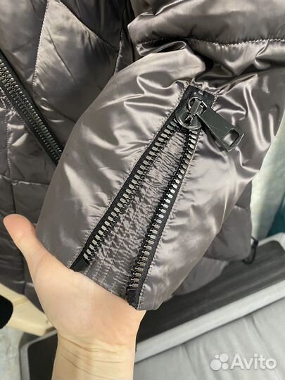 Зимняя куртка женская